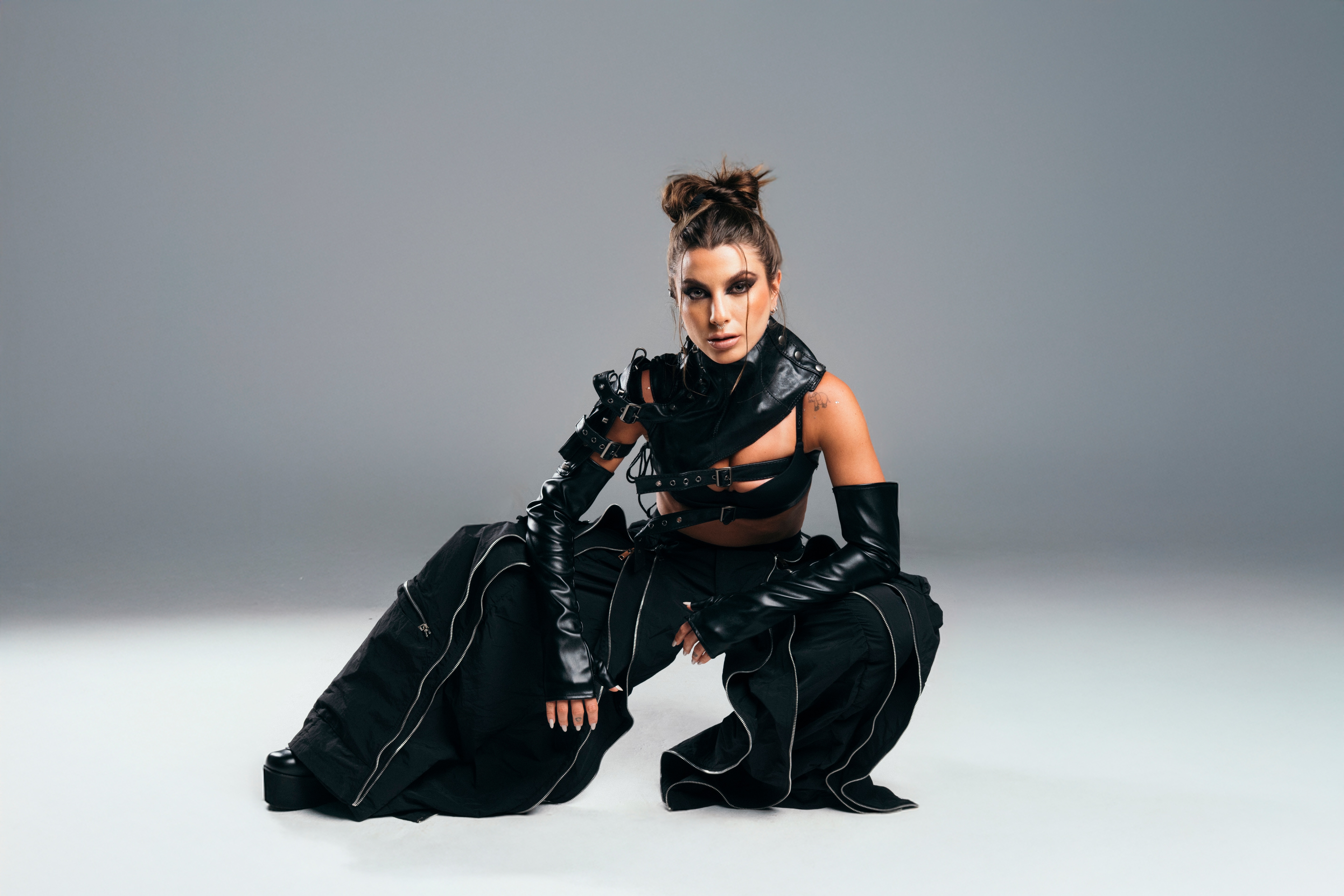 AYLA DJ: Biografía, Carrera y Música de Gabi | Afro House